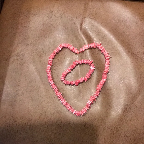 Puka Shell Necklace Set - Picture 3 of 6